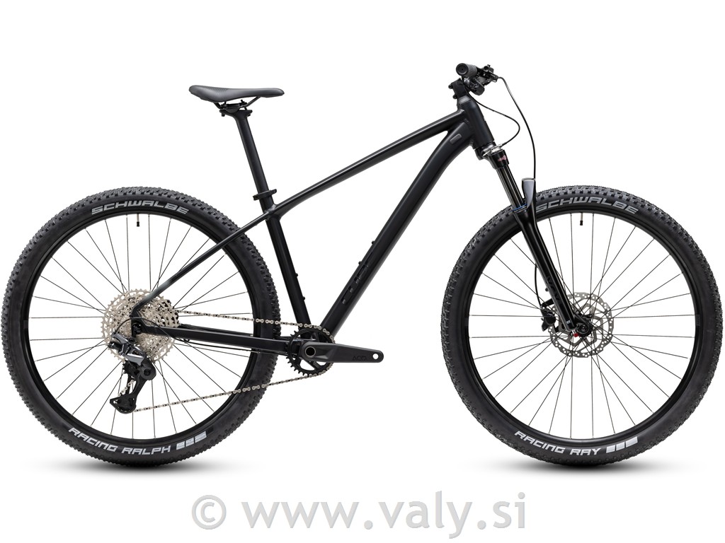 Cube gorsko kolo AIM SLT črna (soot´n´black)