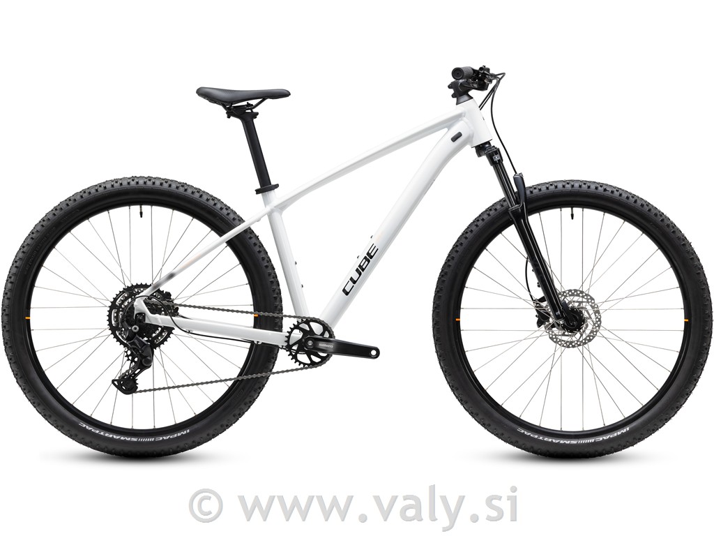 Cube gorsko kolo AIM ONE bela (metallicwhite´n´black)