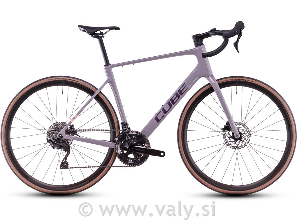 Cube cestno kolo Attain C:62 Race roza