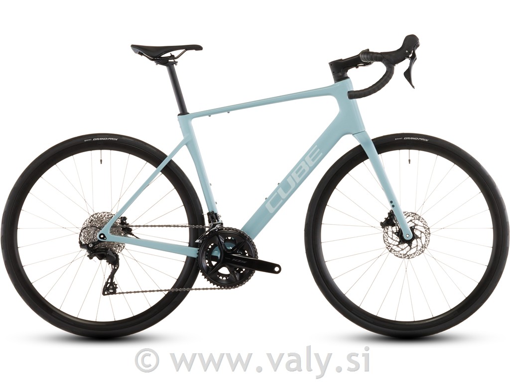 Cube kolo Attain C:62 Race sv. modra (skylightblue-n-cyan)