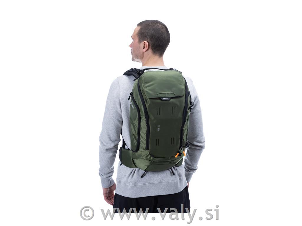 Cube nahrbtnik ATX TM 22 olivno zelena