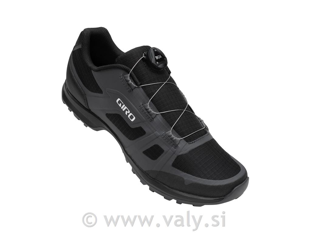 Giro kolesarski čevlji Gauge Boa črna