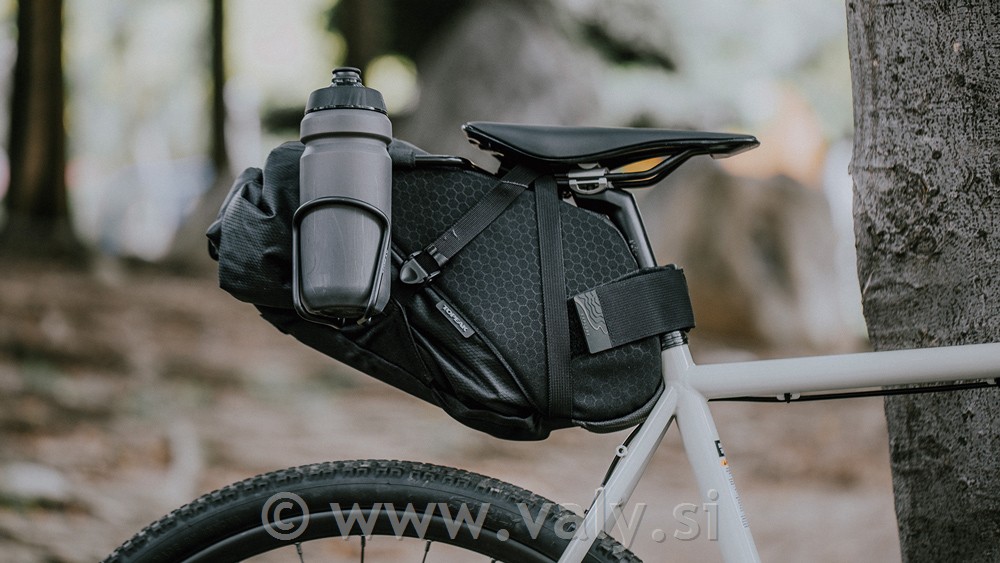 Topeak posedežna torba BackLoader X črna 15L