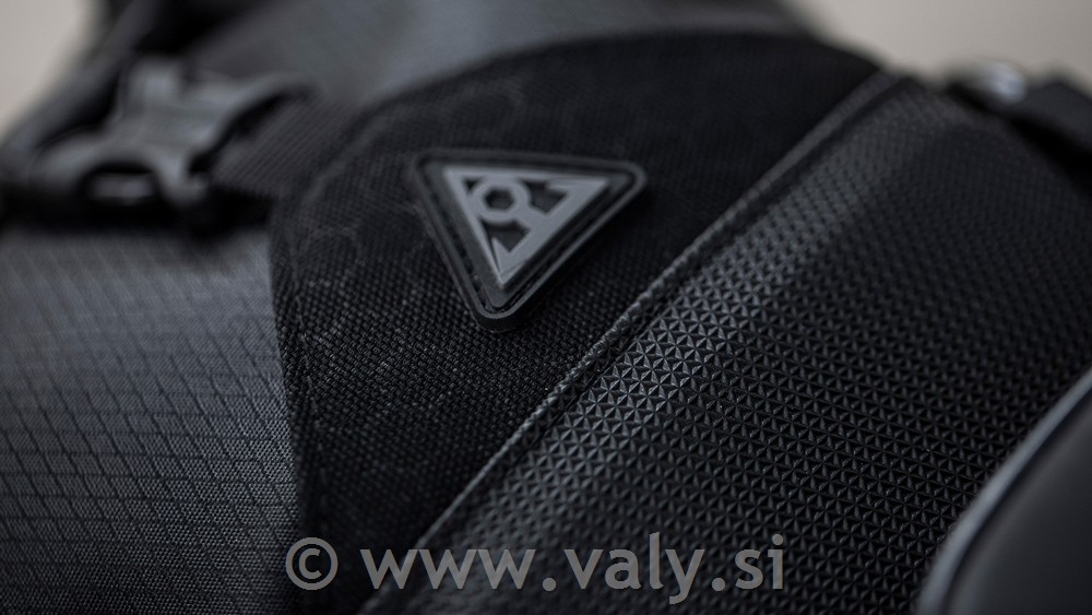 Topeak posedežna torba BackLoader X črna 10L