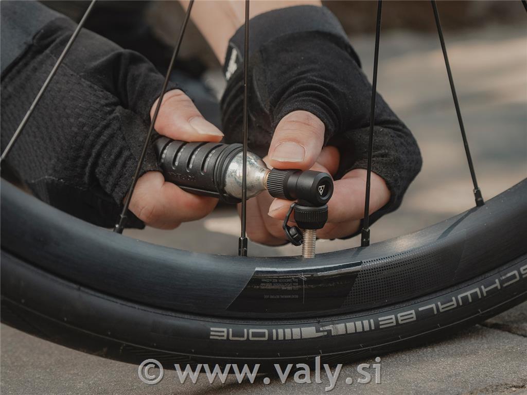 Topeak CO2 bombica z nastavkom Nano Airbooster L 25g