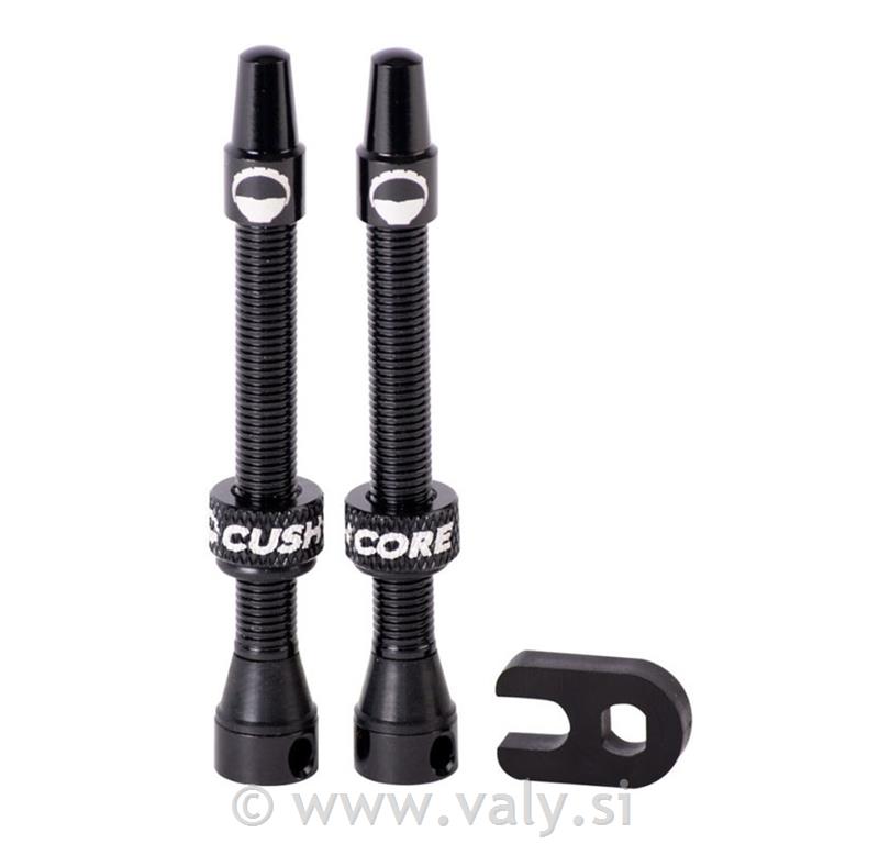Cush Core tubeles ventil 55mm črn