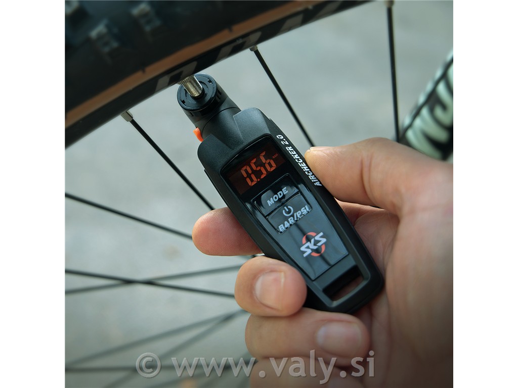 SKS digitalni manometer Airchecker 2