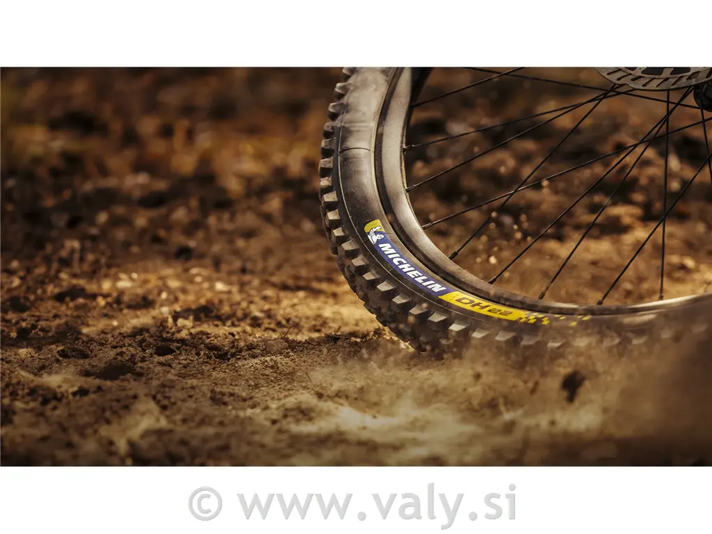 Michelin plašč DH22 TLR 27.5x2.40" / 61-584