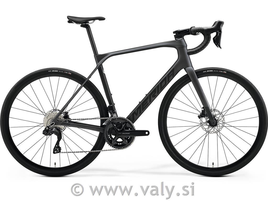 Merida cestno kolo Scultura Endurance 6000 siva črna