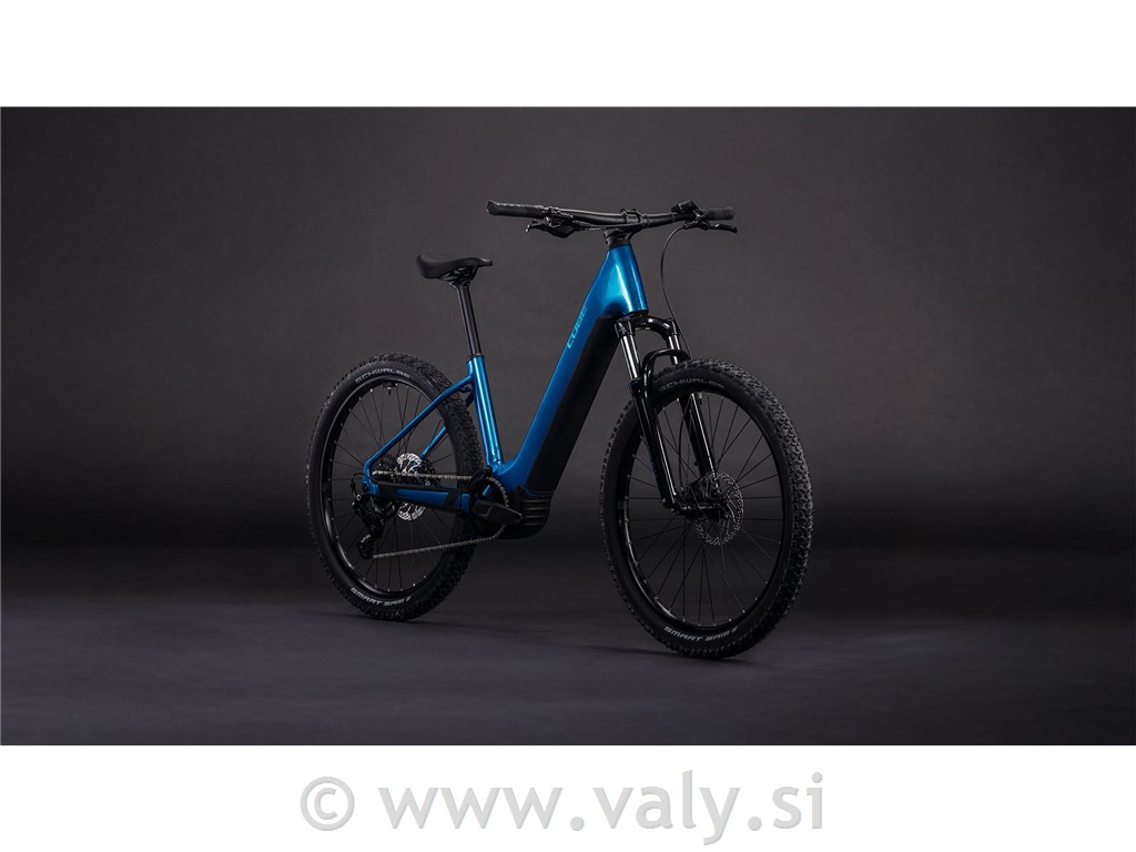 Cube žensko kolo Reaction Hybrid Performance 600 modra