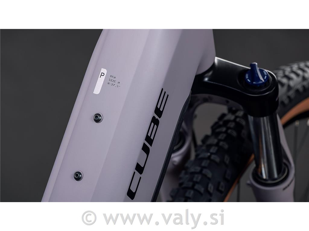 Cube žensko kolo Reaction Hybrid Performance 600 vijola