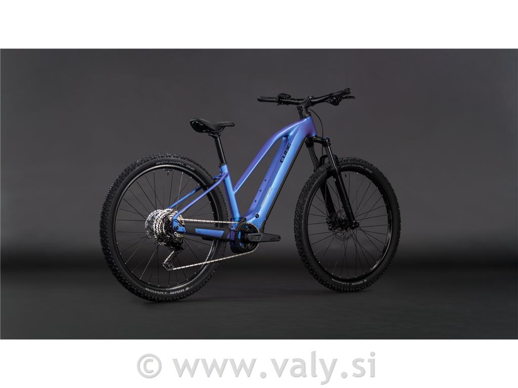 Cube kolo Reaction Hybrid ONE 800 modra (blueiris´n´reflect)