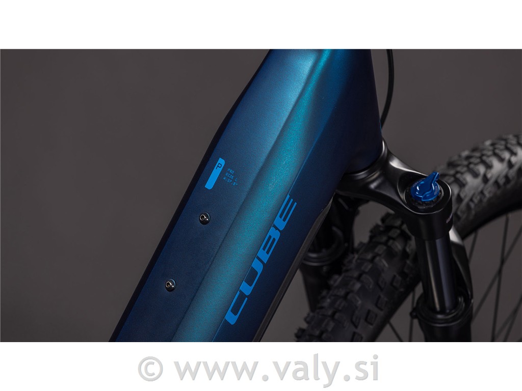 Cube kolo Reaction Hybrid PRO 800 EE (nebular´n´dazzle)
