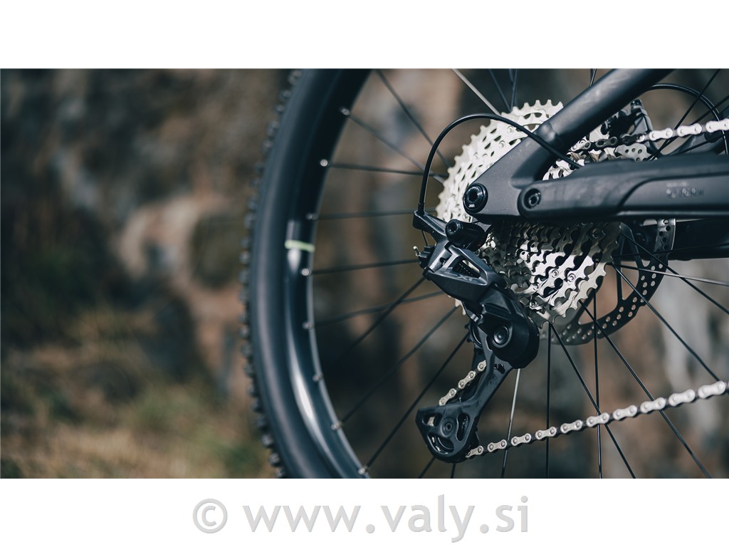 Cube kolo Stereo Hybrid ONE44 HPC Race črna (coal´n´green)