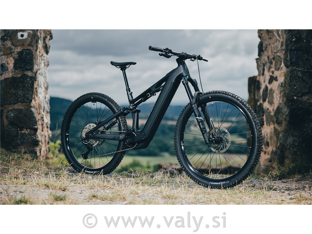 Cube kolo Stereo Hybrid ONE44 HPC Race črna (coal´n´green)