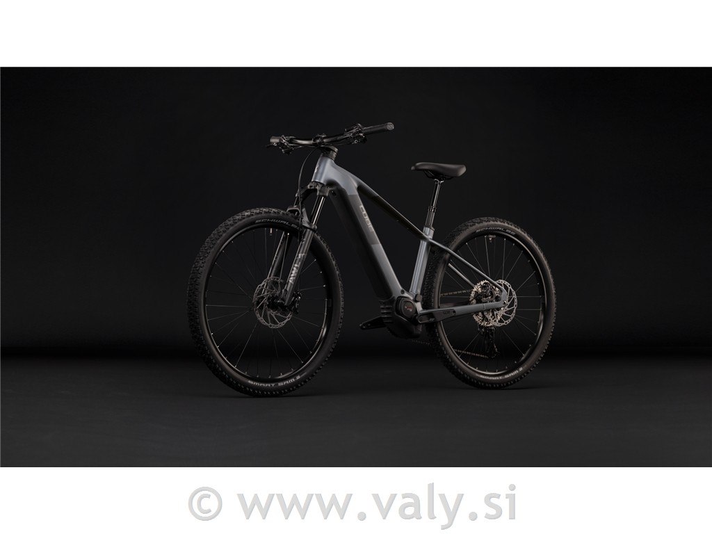 Cube kolo Reaction Hybrid RACE 800 siva-črna