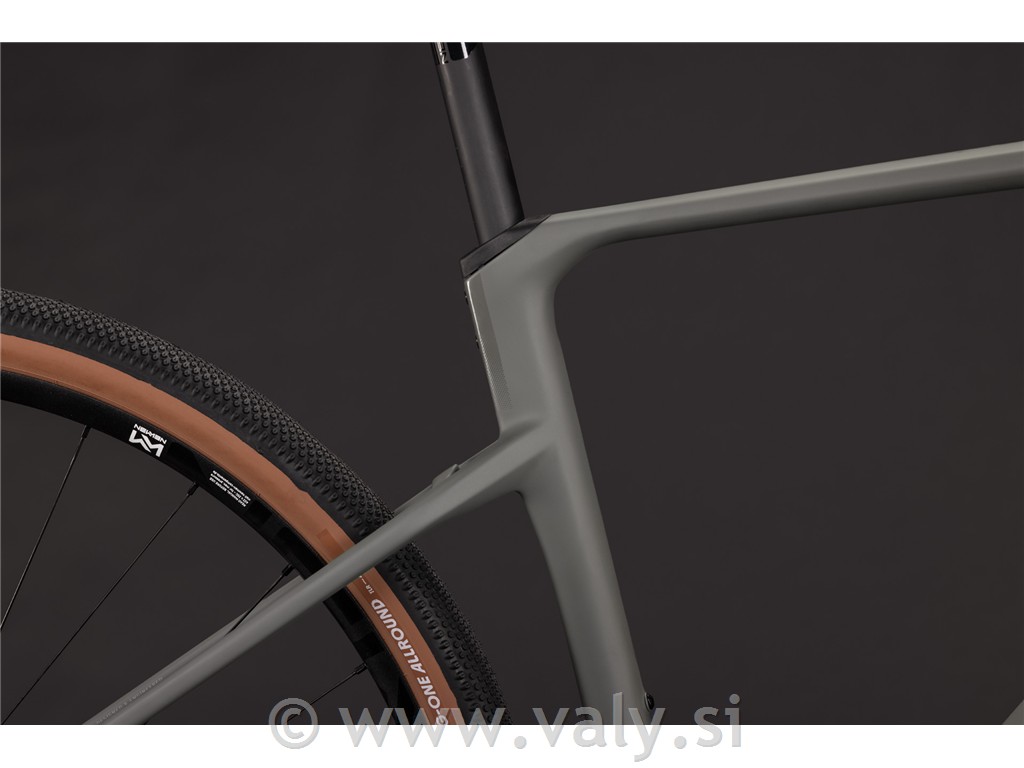 Cube električno gravel kolo Nuroad Hybrid C:62 RACE 400X