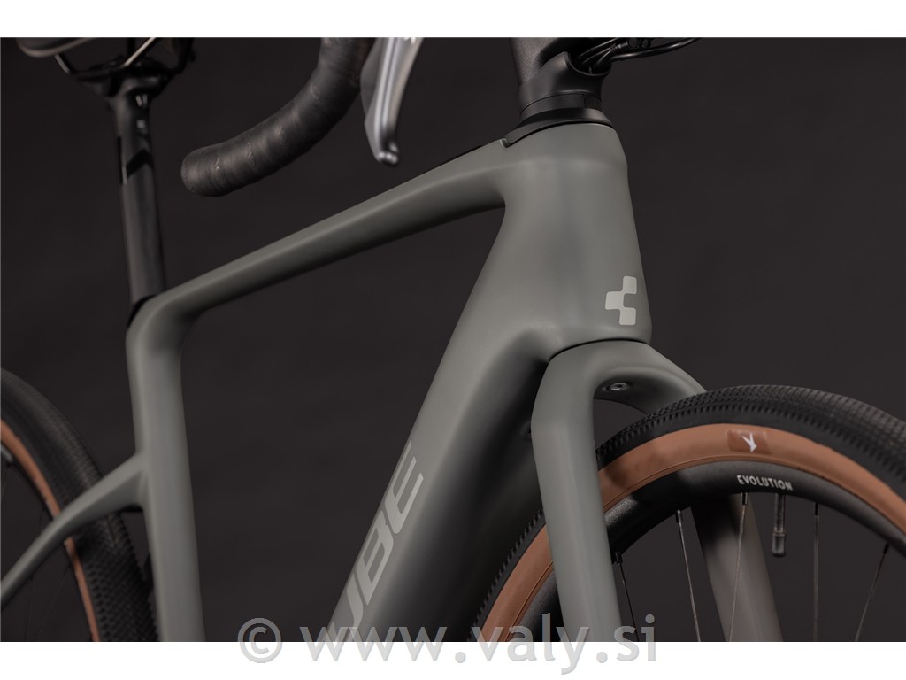 Cube električno gravel kolo Nuroad Hybrid C:62 RACE 400X