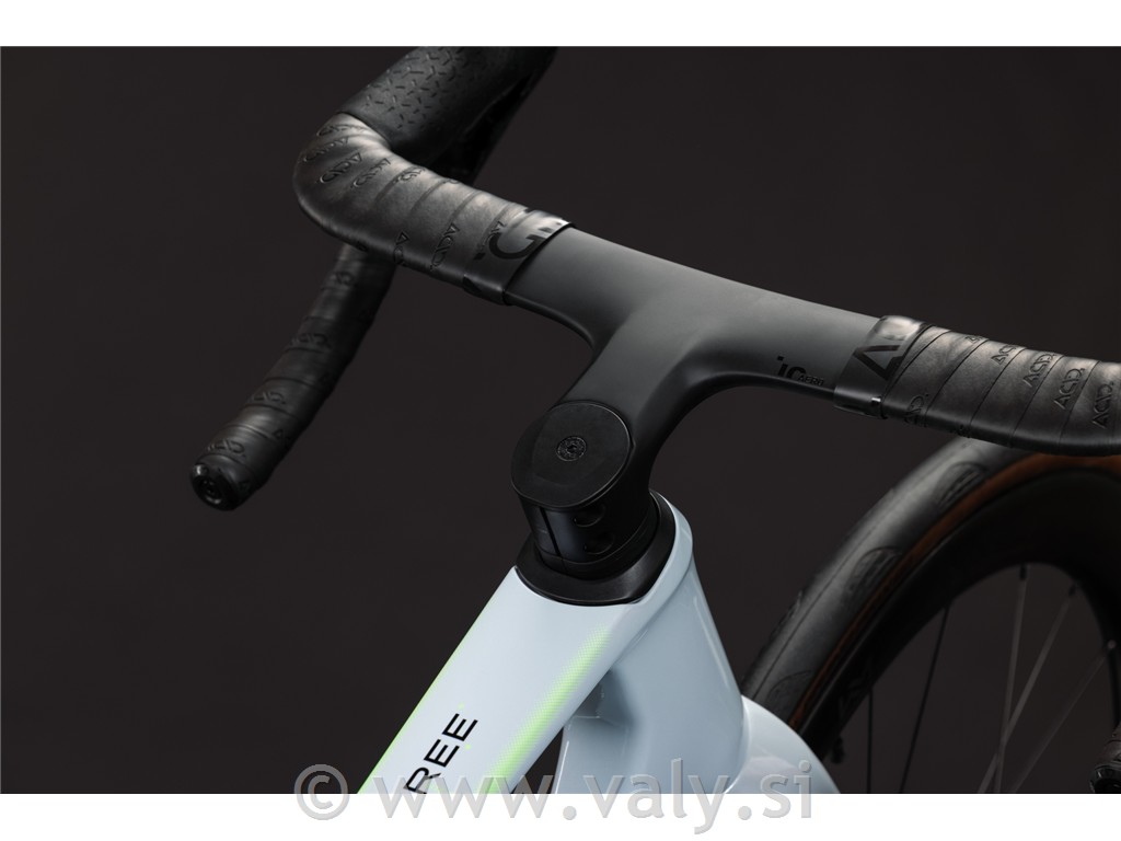 Cube cestno kolo Agree C:62 EX glacier´n´black