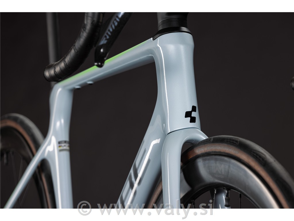 Cube cestno kolo Agree C:62 EX glacier´n´black