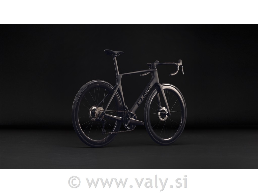 Cube cestno kolo Agree C:62 Pro črna (carbon´n´black)