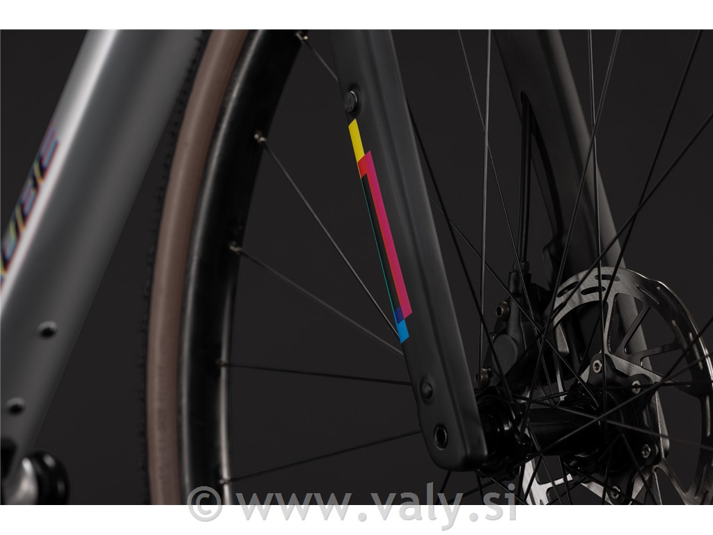 Cube gravel kolo Nuroad SLX siva (spaceship´n´cmyk)