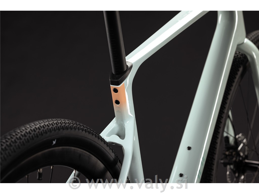 Cube gravel kolo Nuroad C:62 ONE hintofmint´n´green