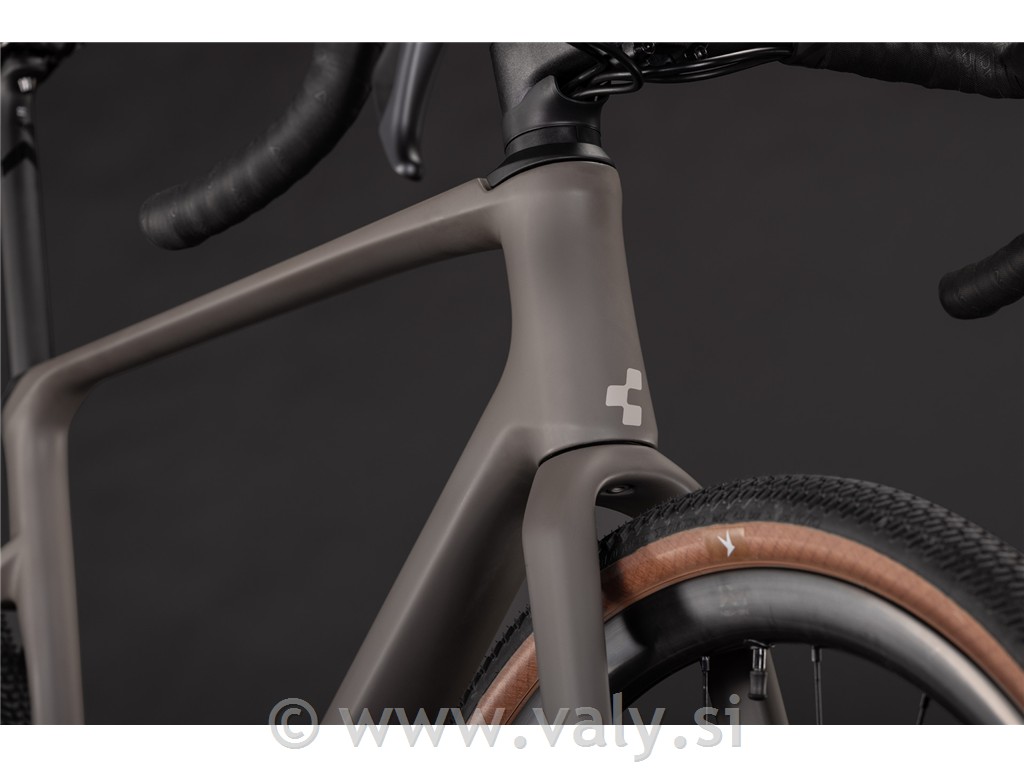 Cube gravel kolo Nuroad Pro cedar´n´stone