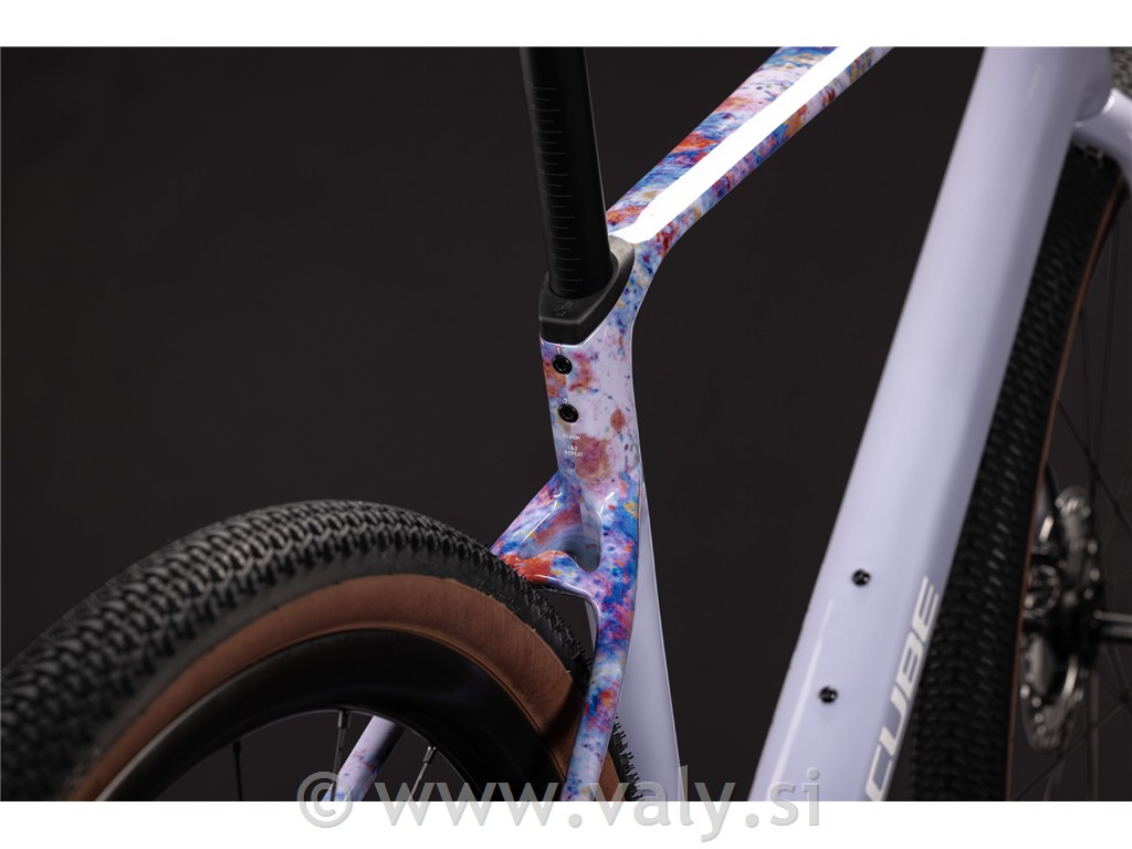 Cube gravel kolo Nuroad C:62 EX artline