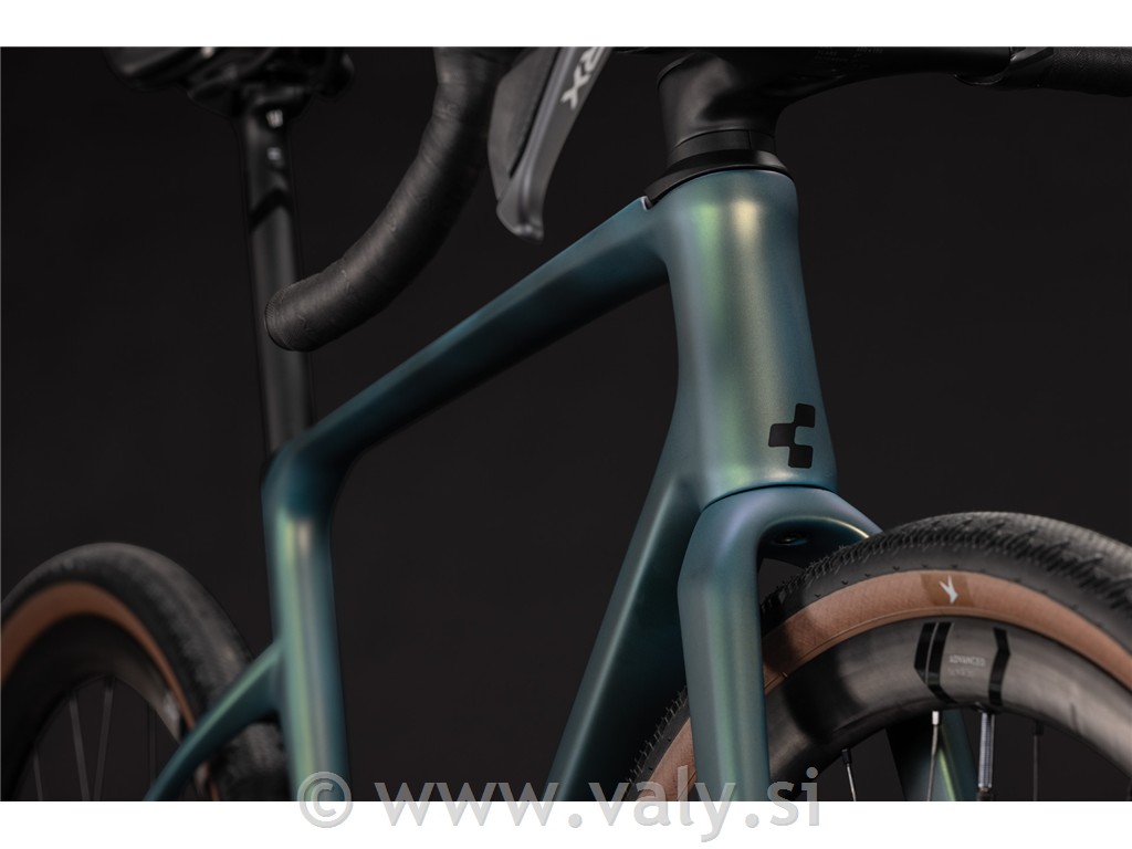 Cube gravel kolo Nuroad C:62 Race zelena (jungali´n´black)