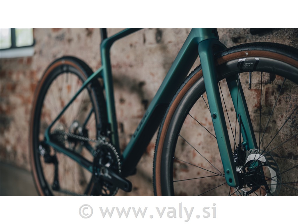 Cube gravel kolo Nuroad C:62 Race zelena (jungali´n´black)