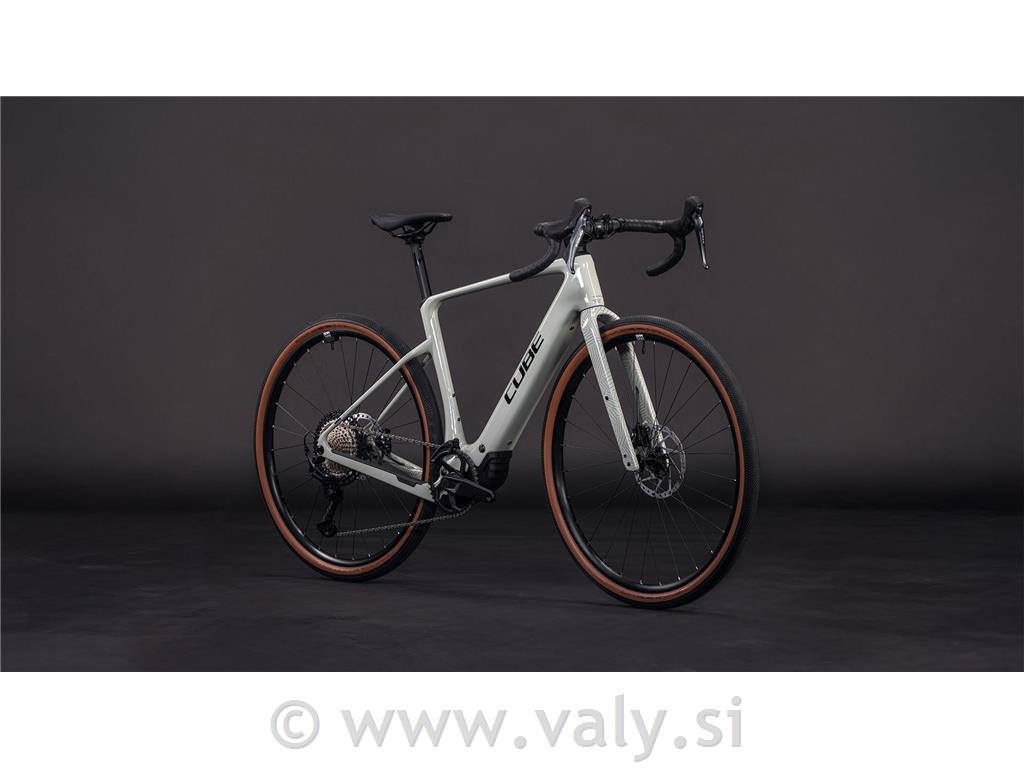 Cube električno gravel kolo Nuroad Hybrid C:62 RACE 400X