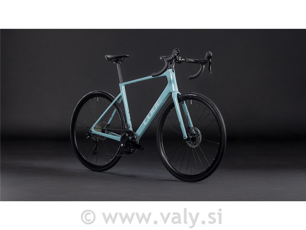 Cube kolo Attain C:62 Race sv. modra (skylightblue-n-cyan)