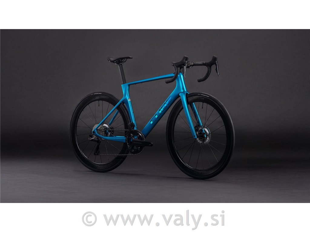 Cube cestno kolo Agree C:62 Pro modra (bali´n´prism)