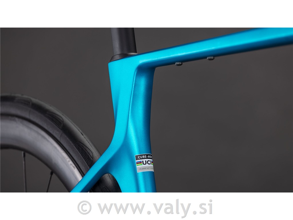 Cube cestno kolo Agree C:62 Pro modra (bali´n´prism)