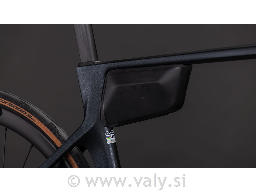 Cube cestno kolo Agree C:62 SLX nightshift´n´prism