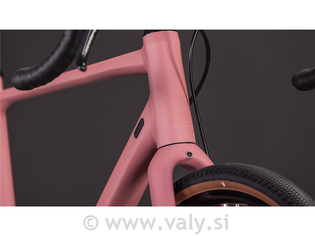 Cube gravel kolo Nuroad One roza (ruby´n´puce)