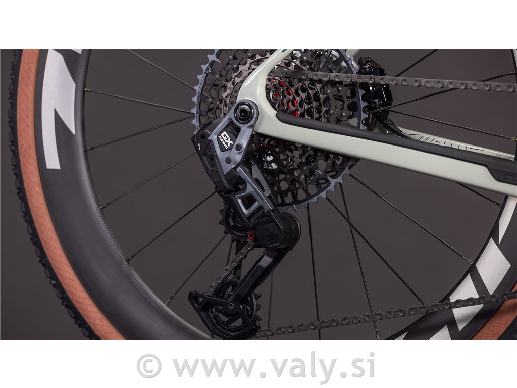 Cube gravel kolo Nuroad C:62 SLX