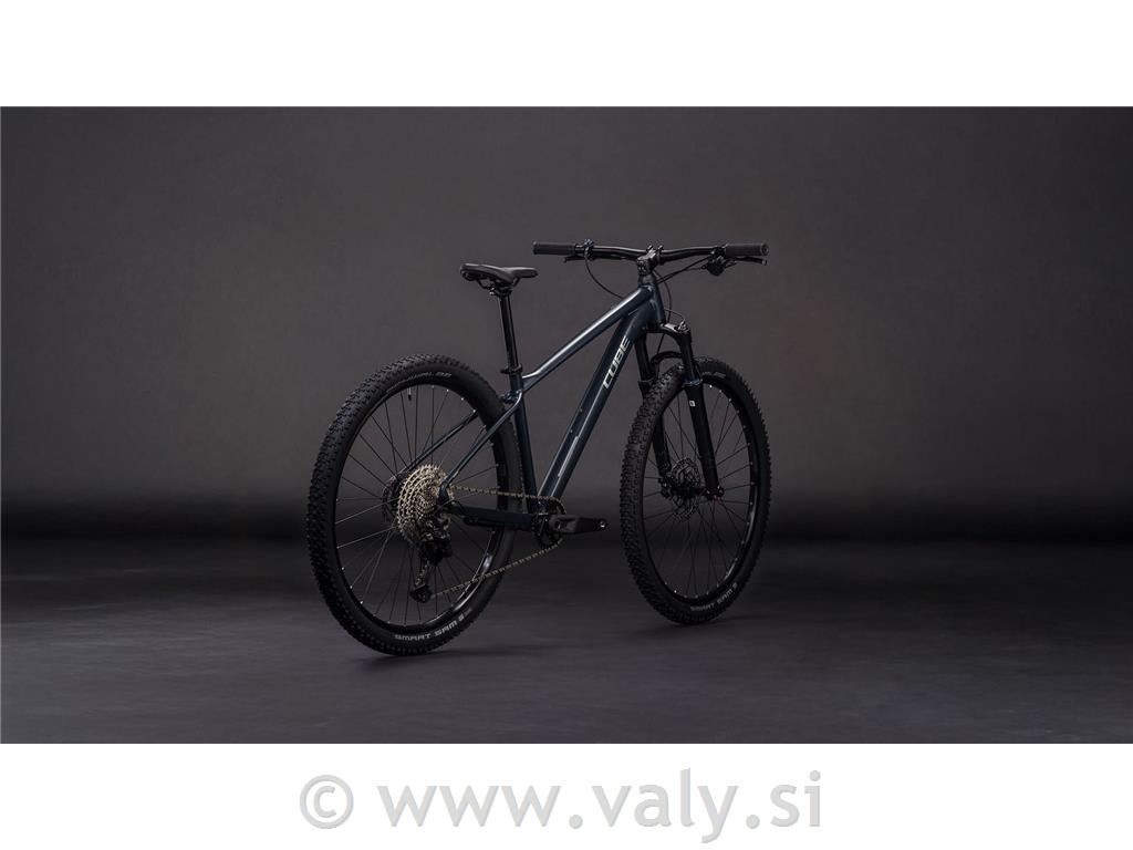 Cube gorsko kolo ATTENTION PRO siva (night-n-black)