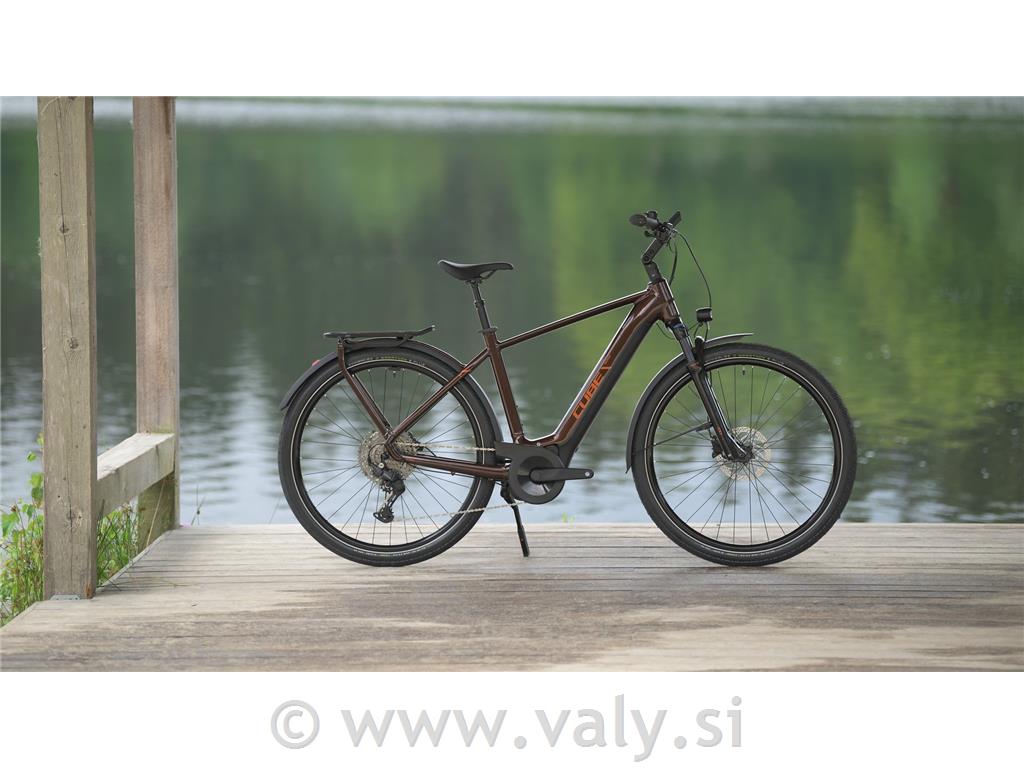 Cube električno kolo Touring Hybrid PRO 625 črna oranžna