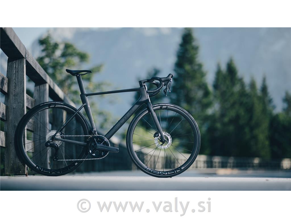 Cube cestno kolo Litening AIR C:68X RACE