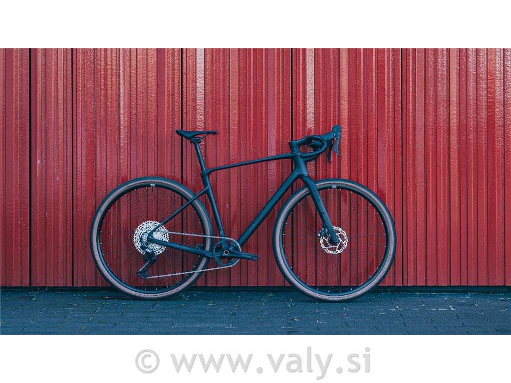 Cube gravel kolo Nuroad C:62 ONE