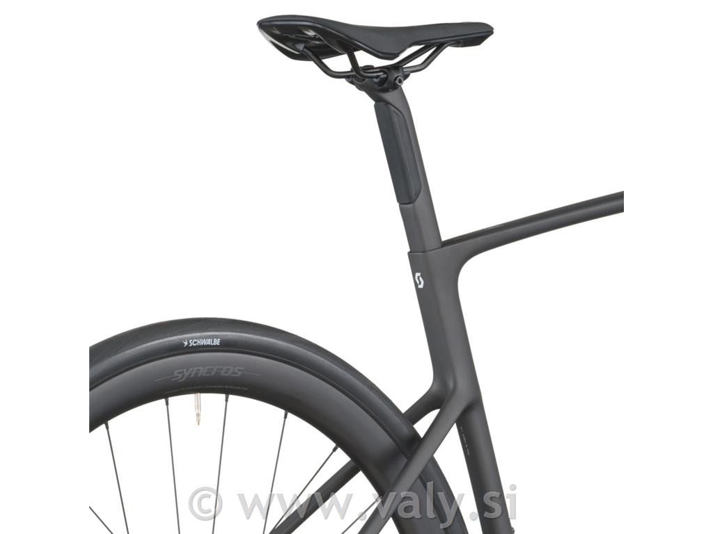 Scott cestno kolo Addict 30 črna (carbon black)