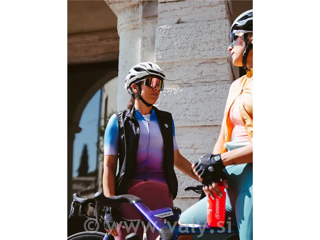 Bicycle Line ženski brezrokavnik Maestrale S4 črna