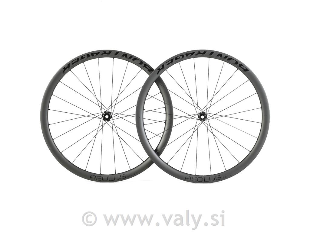 Bontrager obročnik Aeolus Pro 37 DISC 12x100mm & 12x142mm