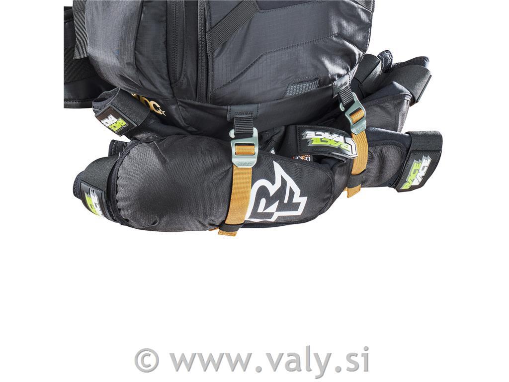Evoc nahrbtnik FR Trail Blackline 20L