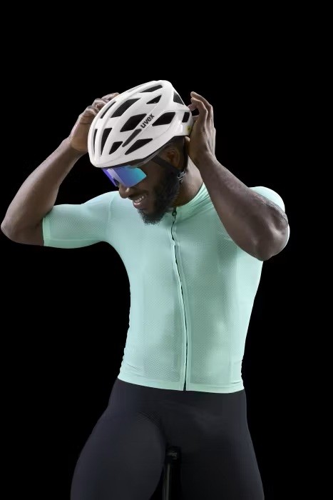 Uvex čelada I-Volute MIPS črna mat