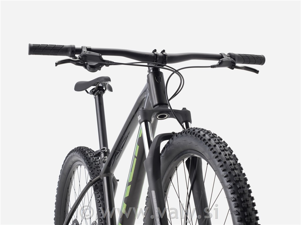 Trek gorsko kolo MARLIN 4 Gen 3 črna (Matte Dark Web)