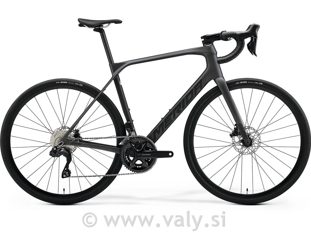 Merida cestno kolo Scultura Endurance 6000 siva črna