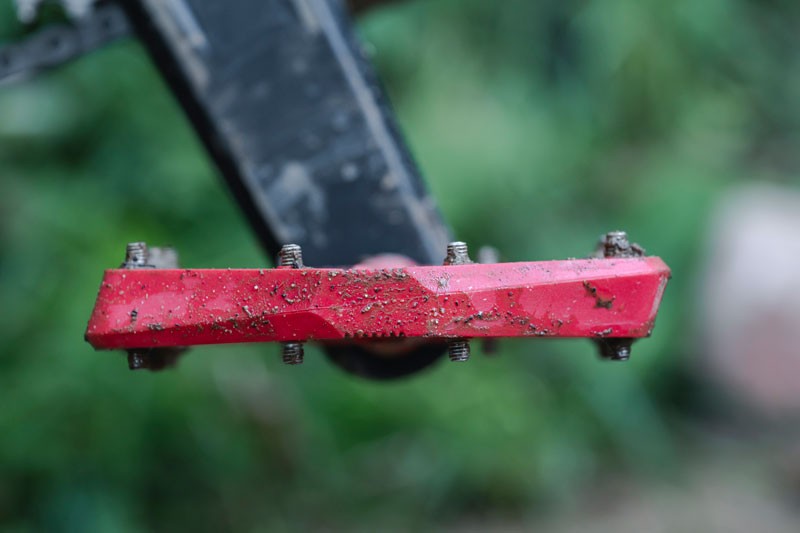Crank Brothers flat pedala Stamp 1 small&large GEN 2 rdeča